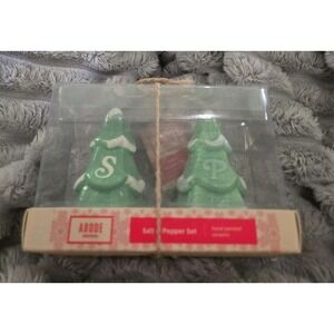 ABODE Salt & Pepper Christmas Trees Set Hand Painted Ceramic SUPER CUTE!!